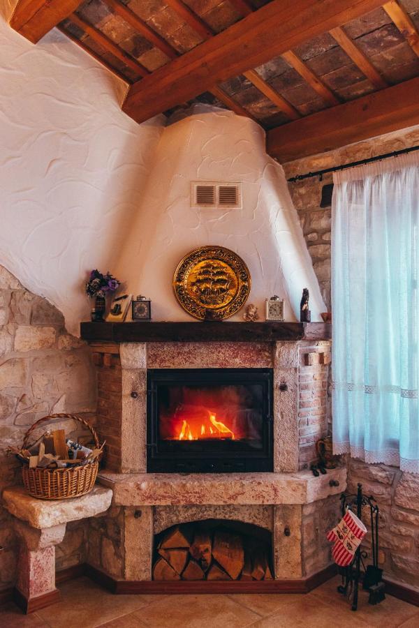 City Center Coastal Escape - Apartments With Sea View Or Cozy Room Novigrad Istria Exteriör bild