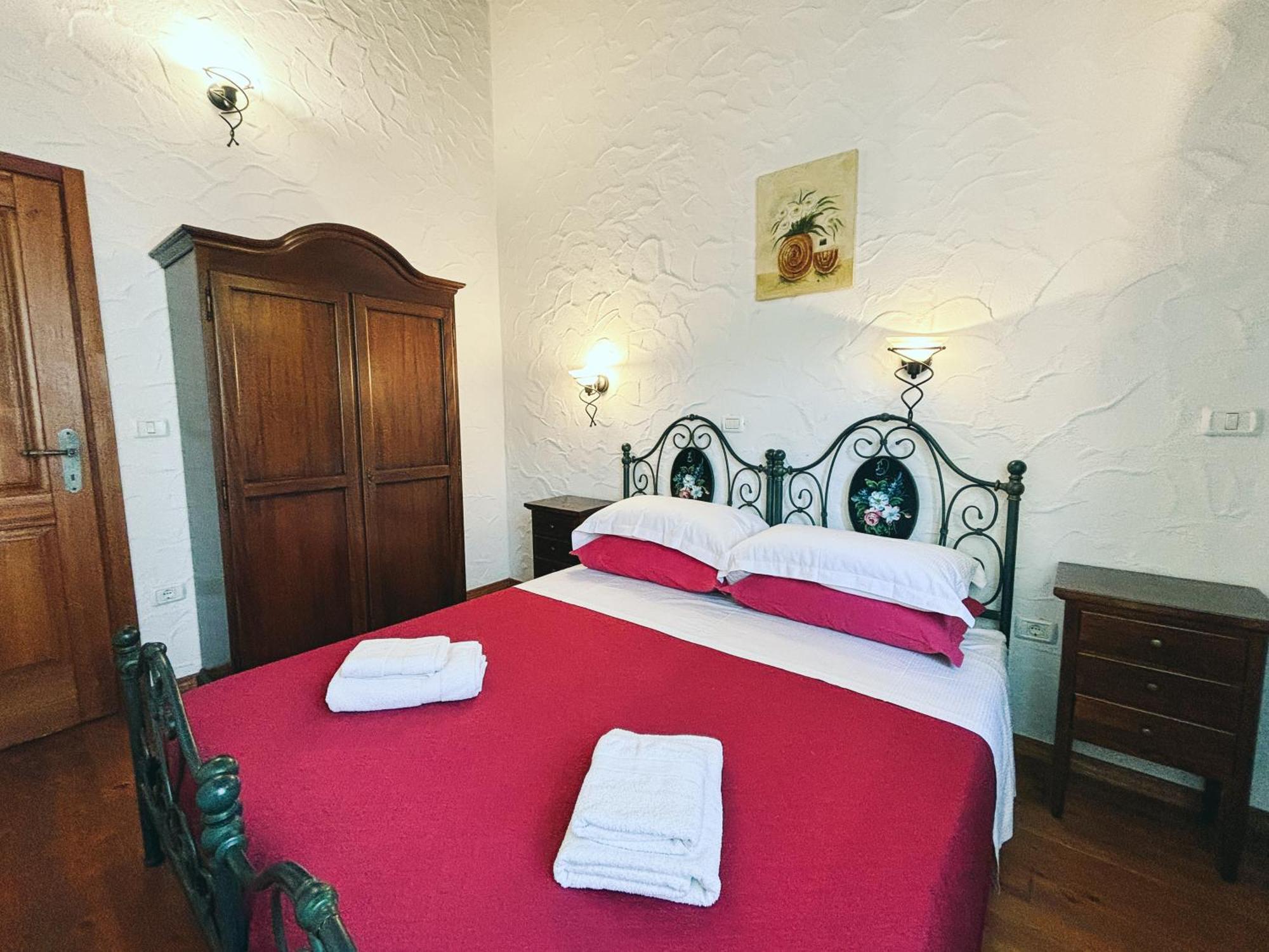 City Center Coastal Escape - Apartments With Sea View Or Cozy Room Novigrad Istria Exteriör bild